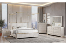Load image into Gallery viewer, MALMO OAK KING BED GROUP
