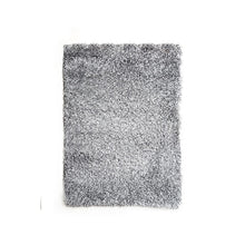Load image into Gallery viewer, Annmarie 5' X 7' Silver Area Rug
