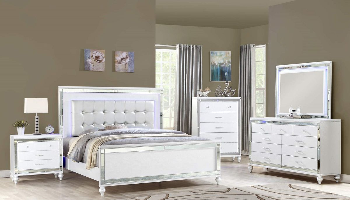 Galaxy Home Sterling Full Bed in White