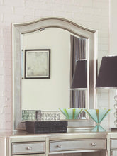 Load image into Gallery viewer, Bling Game Vanity Mirror With Arched Top
