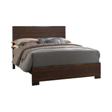 Load image into Gallery viewer, Edmonton Transitional Rustic Tobacco Queen Bed

