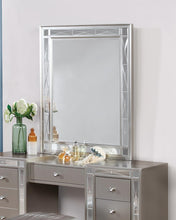 Load image into Gallery viewer, Leighton Contemporary Vanity Mirror
