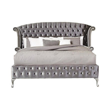 Load image into Gallery viewer, Deanna Bedroom Traditional Metallic Eastern King Bed
