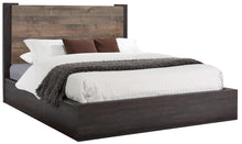 Load image into Gallery viewer, Weathered Oak and Rustic Coffee California King Bed
